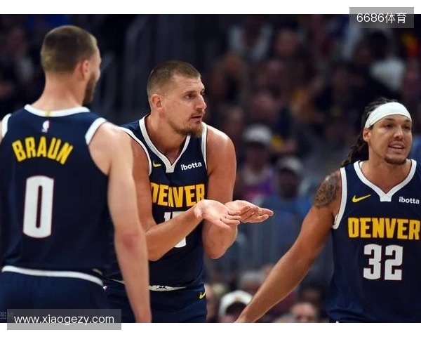 福将！和晓强近三个赛季效力于西海岸、英博和铜梁龙，三队均升超